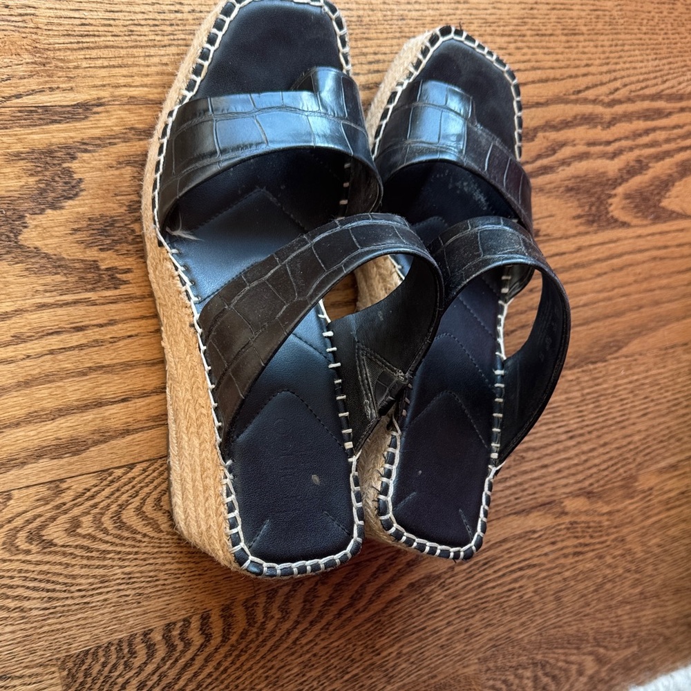 Franco Sarto Black Croc-Embossed Wedges